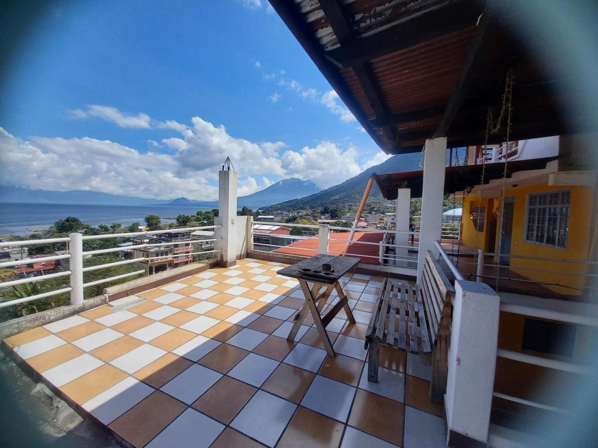 Hotel Peneleu San Pedro La Laguna Exteriér fotografie